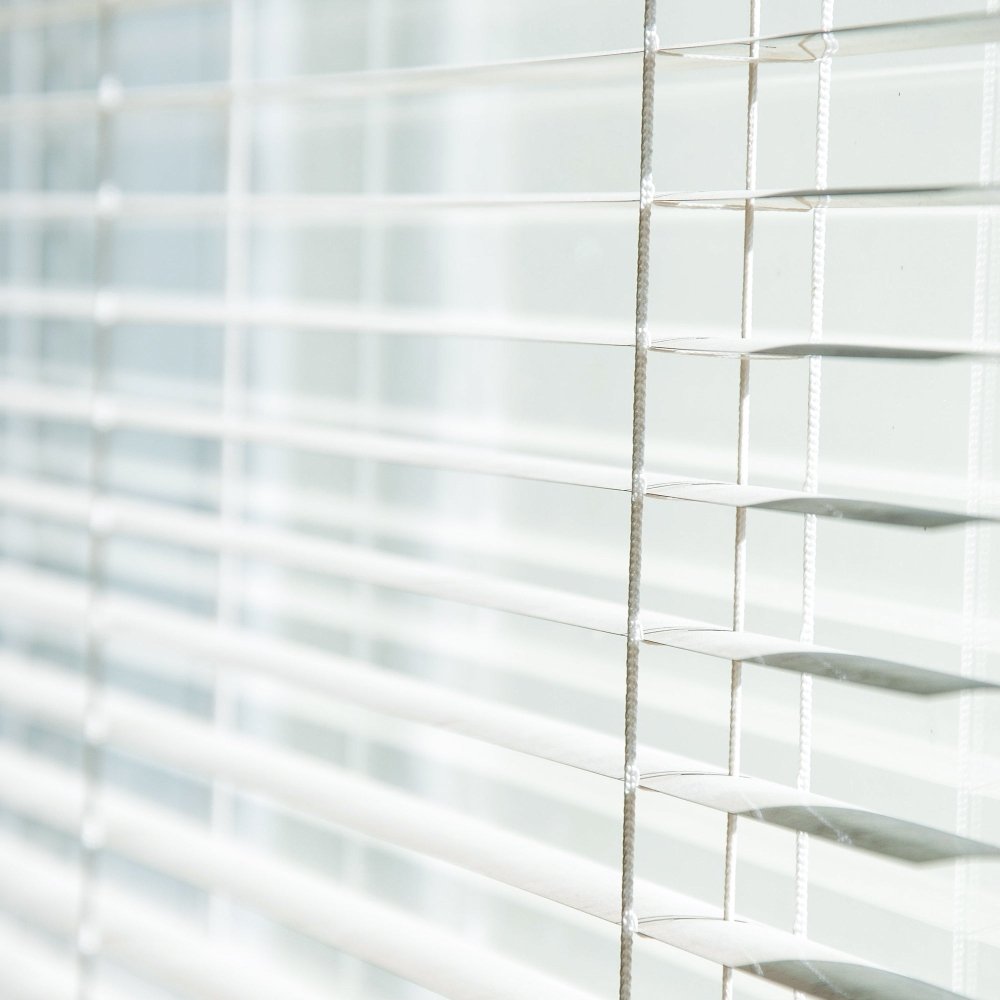 Giulia Custom Matt Aluminum Venetian Blinds - Deconovo US